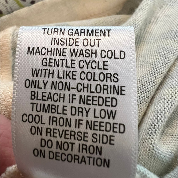 Live and Let Live Tunic Size L Green and Blue Print Asymmetrical Hem Tie Front - Picture 6 of 7